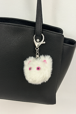 Keychain white cat (S/M)